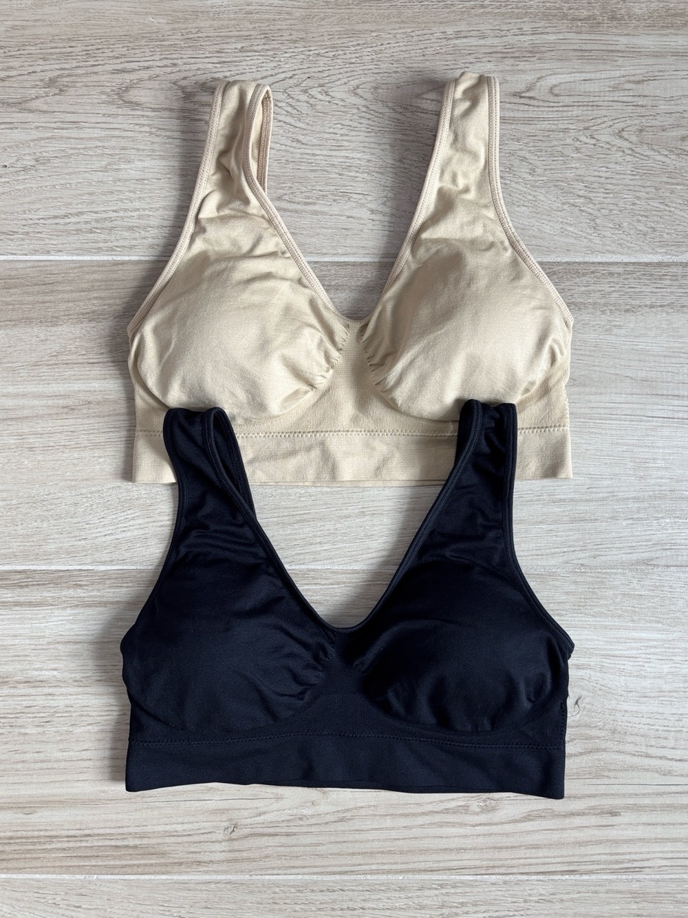 (2) Genie Bras Tan and Black Pullover Stretch Everyday Bra Women’s Size 3X
